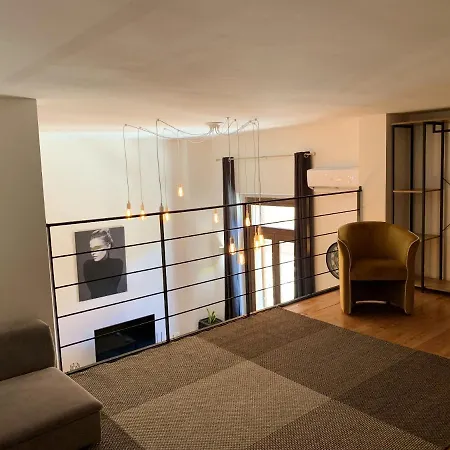 Elegant In 60 M² With Balcony And View * Cagliari