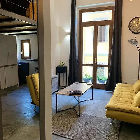 Elegant In 60 M² With Balcony And View *