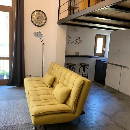 Elegant In 60 M² With Balcony And View Cagliari