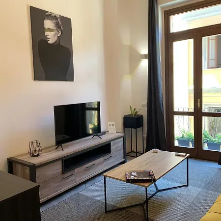 Apartment Elegant In 60 M² With Balcony And View *